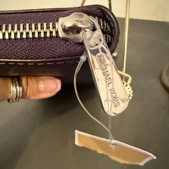 Michael Kors Deep Purple Leather Wallet NWT - Picture 6 of 8